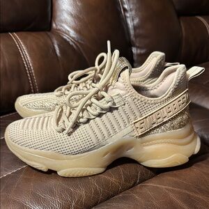 Steve Madden Stylish Cream Women's Sneakers